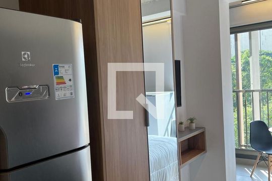 Cozinha de apartamento à venda com 1 quarto, 25m² em Cerqueira César, São Paulo