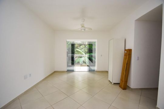 Sala de apartamento à venda com 3 quartos, 88m² em Piedade, Rio de Janeiro