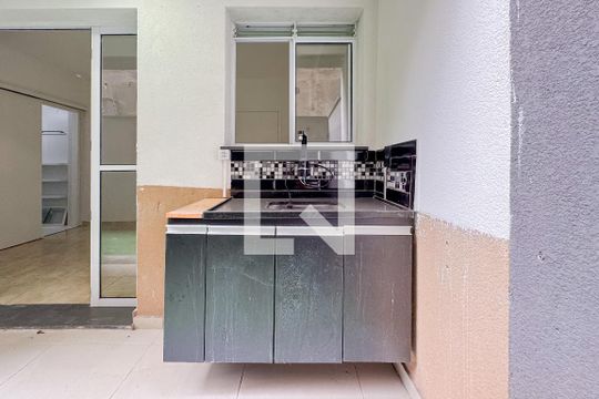 Área Externa de kitnet/studio à venda com 1 quarto, 38m² em Liberdade, São Paulo
