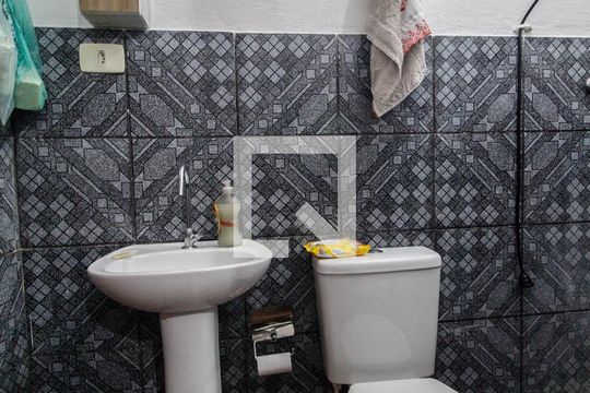 Banheiro da Suíte de casa à venda com 4 quartos, 180m² em Vila Barbosa, São Paulo