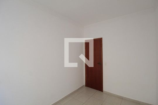 Quarto 1 de apartamento para alugar com 2 quartos, 40m² em Jaqueline, Belo Horizonte