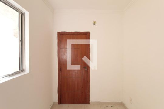 Sala de apartamento para alugar com 2 quartos, 40m² em Jaqueline, Belo Horizonte
