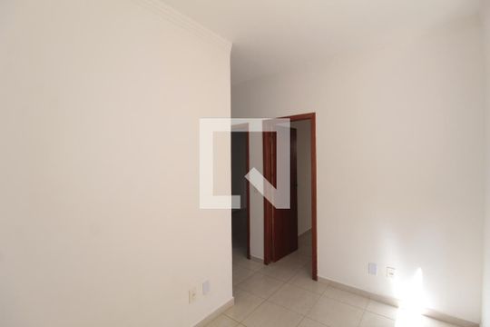 Sala de apartamento para alugar com 2 quartos, 40m² em Jaqueline, Belo Horizonte