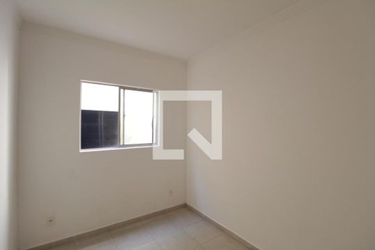 Quarto 2 de apartamento para alugar com 2 quartos, 40m² em Jaqueline, Belo Horizonte
