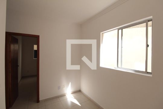 Apartamento para alugar com 2 quartos, 40m² em Jaqueline, Belo Horizonte