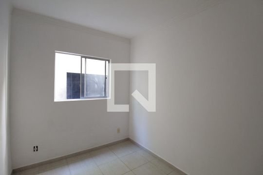 Quarto 1 de apartamento para alugar com 2 quartos, 40m² em Jaqueline, Belo Horizonte