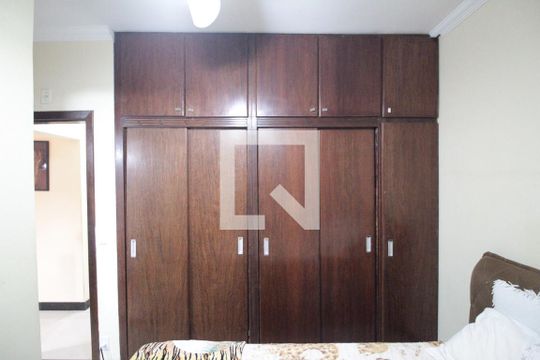 Suite de casa à venda com 3 quartos, 150m² em  Santa Amélia, Belo Horizonte