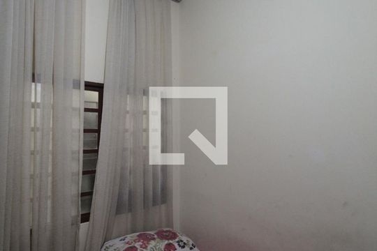 Quarto 1 de casa à venda com 3 quartos, 150m² em  Santa Amélia, Belo Horizonte
