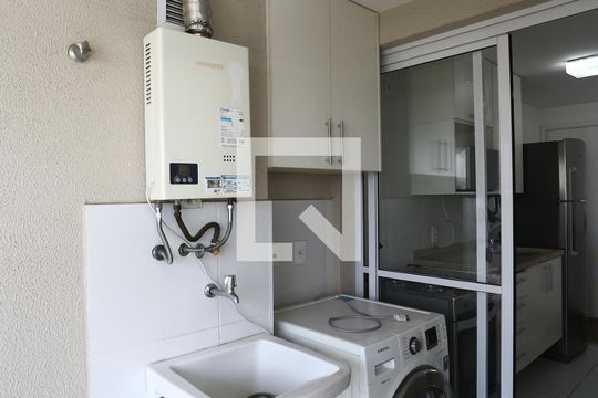Área de Serviço de apartamento para alugar com 1 quarto, 49m² em Vila Andrade, São Paulo