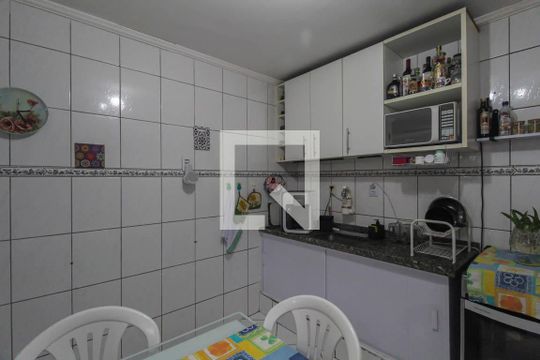 Cozinha de apartamento à venda com 2 quartos, 68m² em Fazenda da Juta, São Paulo