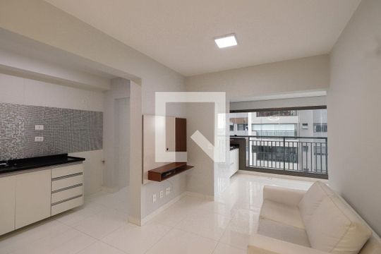 Sala de apartamento para alugar com 2 quartos, 70m² em Vila Matilde, São Paulo