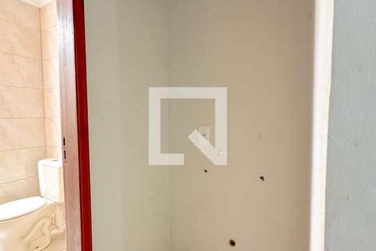 Lavanderia (Torneira) de apartamento para alugar com 1 quarto, 40m² em Ingleses Norte, Florianópolis
