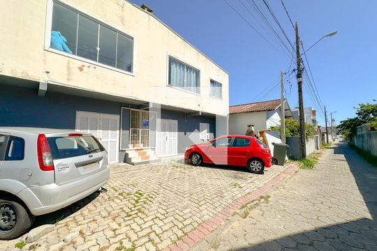 Vista da Rua de apartamento para alugar com 1 quarto, 40m² em Ingleses Norte, Florianópolis