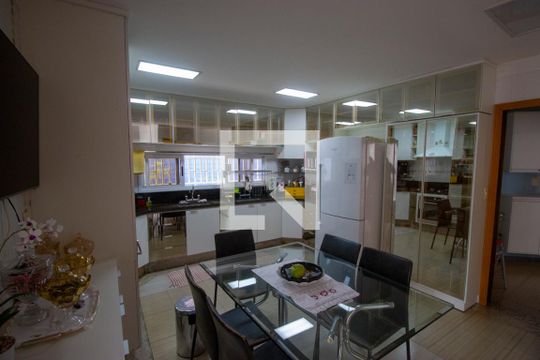 Cozinha de casa à venda com 5 quartos, 314m² em Metropolitano, Brasília