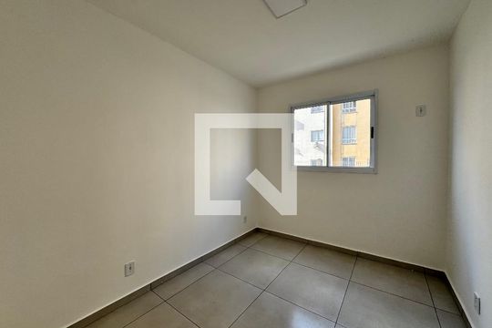 Quarto 2 de apartamento à venda com 2 quartos, 45m² em Campina, São Leopoldo
