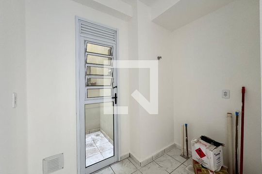 Sala/Cozinha de apartamento à venda com 2 quartos, 45m² em Campina, São Leopoldo