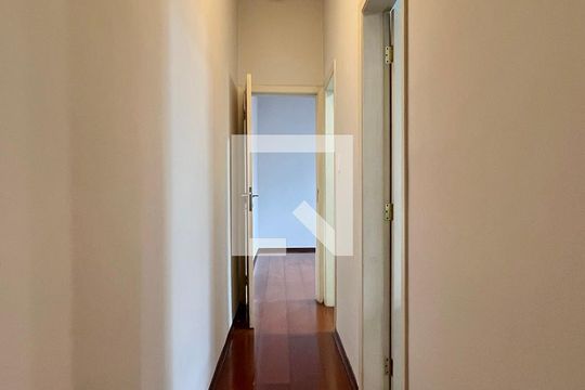 Corredor de apartamento para alugar com 1 quarto, 61m² em Jardim Paulista, São Paulo