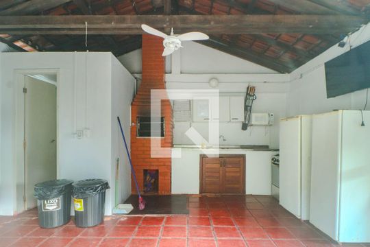 Área comum - Churrasqueira de apartamento à venda com 2 quartos, 57m² em Sarandi, Porto Alegre