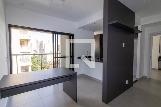 Sala de apartamento à venda com 1 quarto, 51m² em Bosque, Campinas
