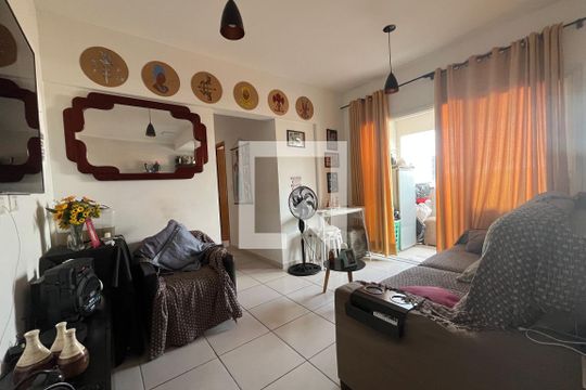 Apartamento para alugar com 2 quartos, 65m² em Macuco, Santos