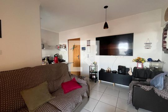 Sala de apartamento para alugar com 2 quartos, 65m² em Macuco, Santos