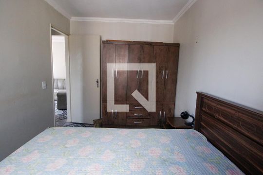 Quarto 1 de apartamento à venda com 2 quartos, 60m² em Vila Pirajussara, São Paulo