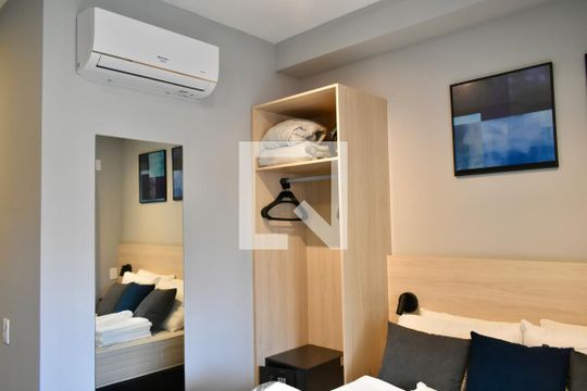 Studio de kitnet/studio para alugar com 0 quarto, 27m² em Vila Clementino, São Paulo