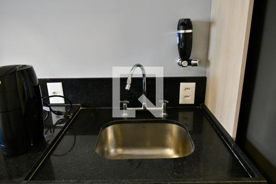 Studio de kitnet/studio para alugar com 0 quarto, 27m² em Vila Clementino, São Paulo
