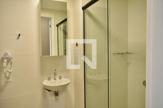 Studio Banheiro de kitnet/studio à venda com 1 quarto, 27m² em Vila Clementino, São Paulo