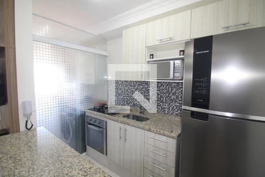 Cozinha de apartamento à venda com 2 quartos, 48m² em Vila Bela Vista (zona Norte), São Paulo