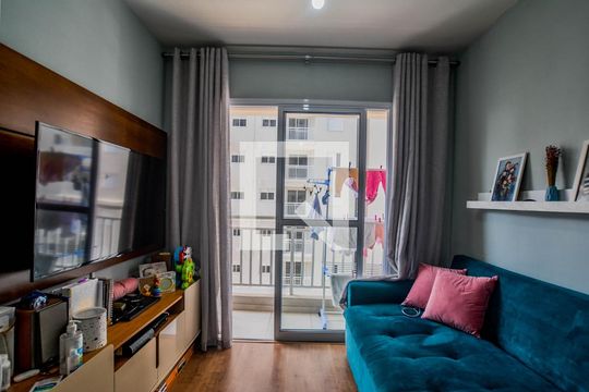 Apartamento à venda com 1 quarto, 38m² em Vila Sao Pedro, Santo André