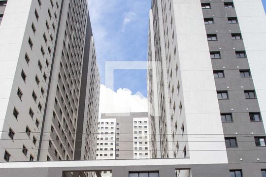 Fachada do condomínio de apartamento para alugar com 2 quartos, 40m² em Jardim Concordia, Diadema