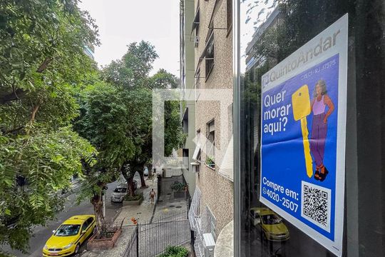 Plaquinha de apartamento à venda com 3 quartos, 95m² em Tijuca, Rio de Janeiro