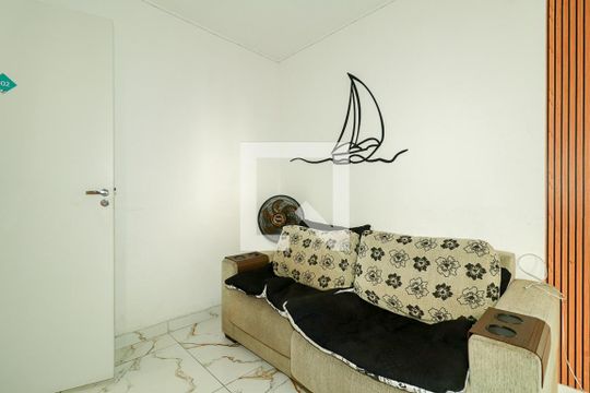 Sala de apartamento para alugar com 2 quartos, 39m² em Parque Santa Fé, Porto Alegre