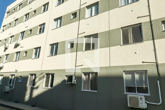 Fachada de apartamento para alugar com 2 quartos, 39m² em Parque Santa Fé, Porto Alegre