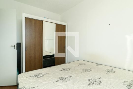 Quarto 2 de apartamento para alugar com 2 quartos, 39m² em Parque Santa Fé, Porto Alegre