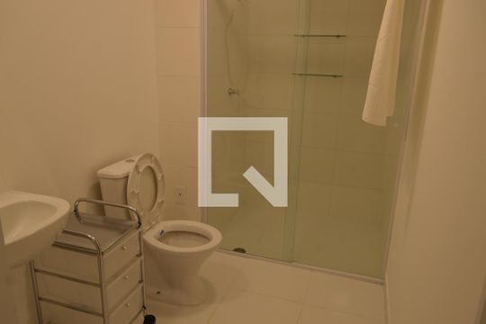Banheiro de kitnet/studio à venda com 1 quarto, 37m² em Vila Mariana, São Paulo