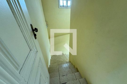 Corredor de apartamento para alugar com 2 quartos, 94m² em Campina, São Leopoldo