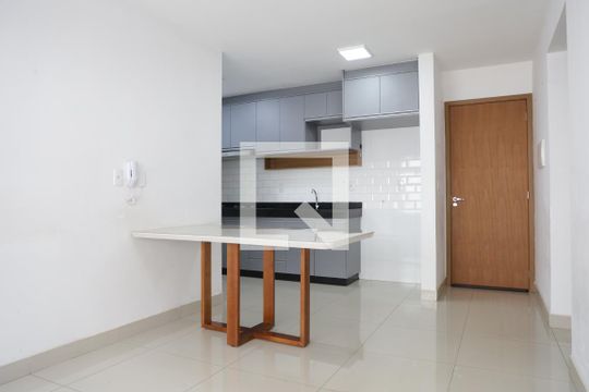 Apartamento para alugar com 2 quartos, 60m² em Vila Rosa, Goiânia
