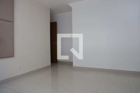Apartamento para alugar com 2 quartos, 60m² em Vila Rosa, Goiânia