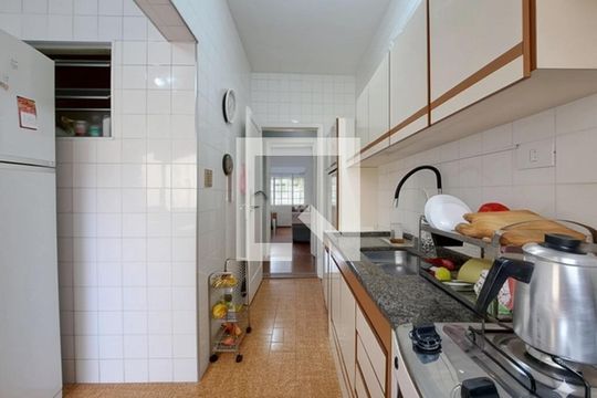 Cozinha de apartamento à venda com 2 quartos, 62m² em Mirandópolis, São Paulo