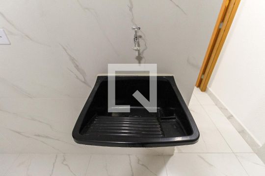 Sala/Cozinha de apartamento para alugar com 1 quarto, 35m² em Vila Campanela, São Paulo