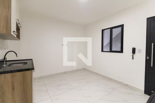 Sala/Cozinha de apartamento para alugar com 1 quarto, 35m² em Vila Campanela, São Paulo
