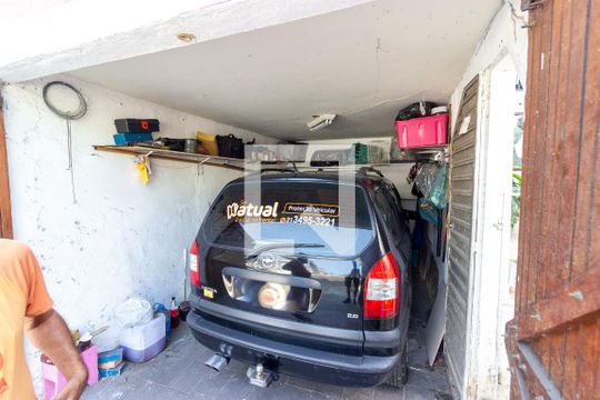 Garagem de casa para alugar com 2 quartos, 170m² em Bento Ribeiro, Rio de Janeiro