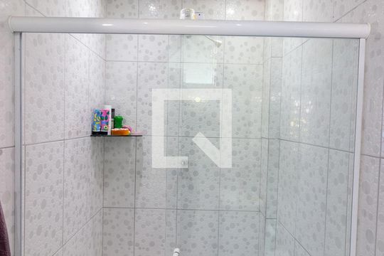 Banheiro do terraço de casa para alugar com 2 quartos, 170m² em Bento Ribeiro, Rio de Janeiro