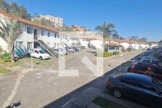 Área Externa de casa de condomínio para alugar com 2 quartos, 45m² em Outeiro de Passárgada, Cotia