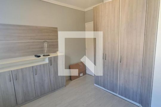 Quarto 1 de casa de condomínio para alugar com 2 quartos, 45m² em Outeiro de Passárgada, Cotia