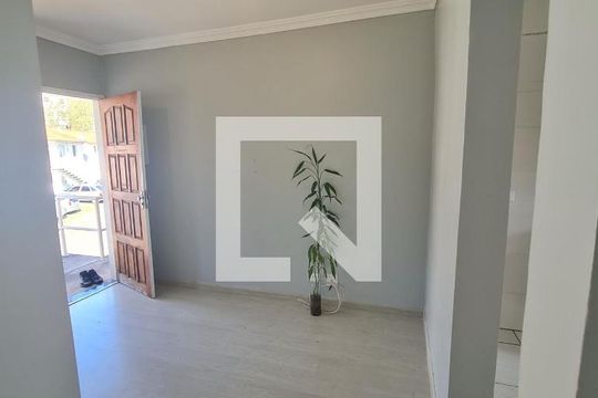 Sala de casa de condomínio para alugar com 2 quartos, 45m² em Outeiro de Passárgada, Cotia