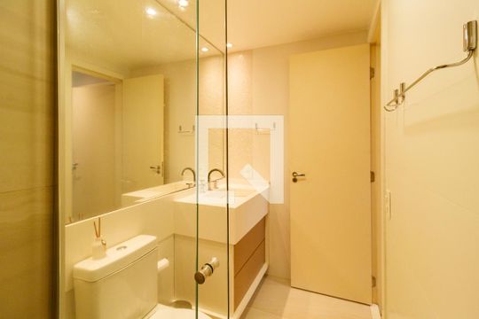 Banheiro da Suíte de apartamento à venda com 2 quartos, 69m² em Vila Maria Alta, São Paulo