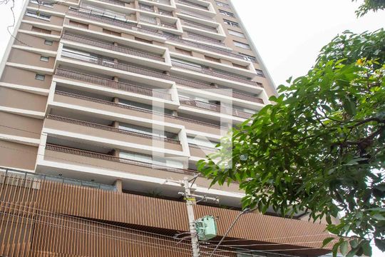 Fachada do Prédio de kitnet/studio para alugar com 1 quarto, 33m² em Vila Gumercindo, São Paulo